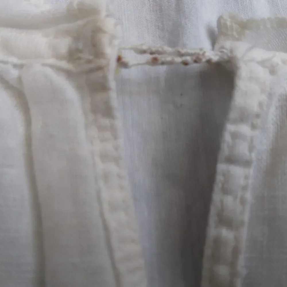 Ann Taylor Loft Blouse Linen Blend Embroided Peasant Boho Women's Size M - Picture 7 of 12